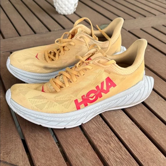 Hoka Women’s Carbon X 2 running shoes - Picture 6 of 9